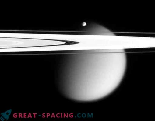 La première étendue historique de Cassini entre les anneaux de Saturne