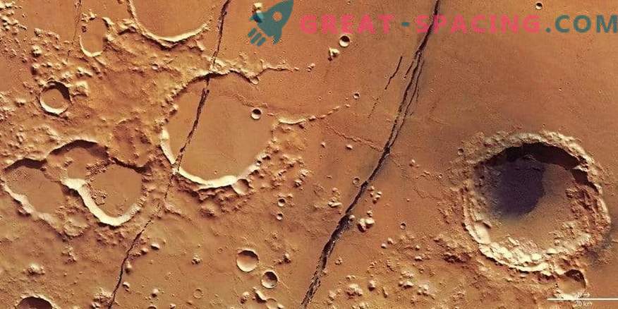 Nouvelle tectonique martienne: fautes profondes sur la planète rouge