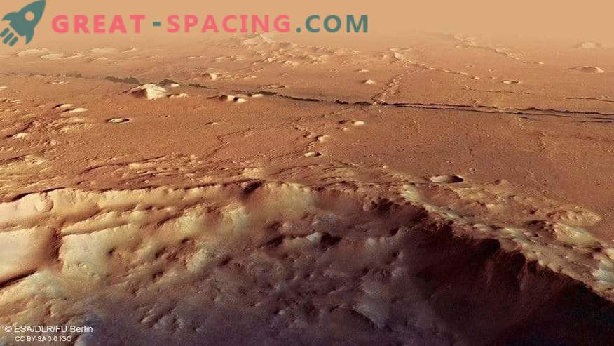 Nouvelle tectonique martienne: fautes profondes sur la planète rouge