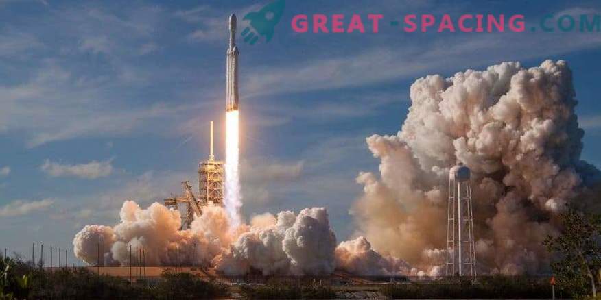 La fusée Falcon Heavy se prépare pour son deuxième vol en mars