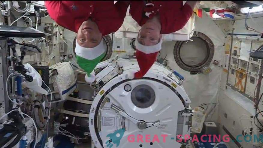 Noël en orbite! La station spatiale était remplie d’une atmosphère de fête