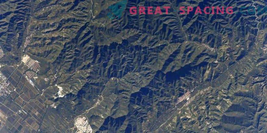 La grande muraille de Chine est visible de l'espace! Ou pas?