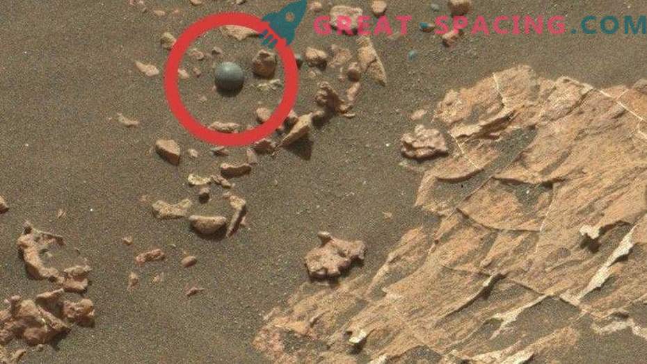 7 objets étranges sur Mars!