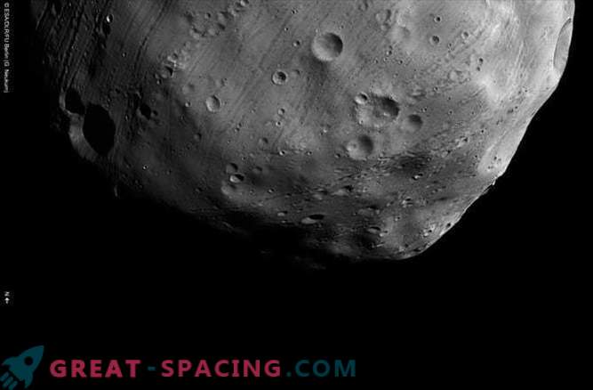 La sonde a approché l'approche la plus proche avec Phobos