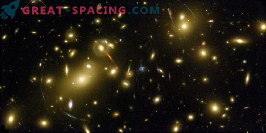 Les scientifiques suivent les rotations galactiques