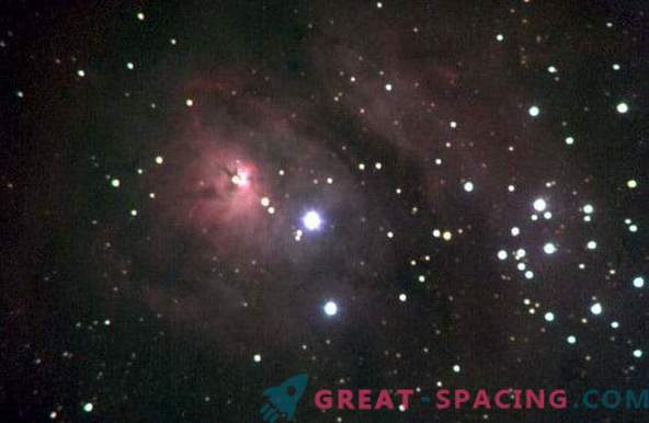 Les scientifiques étudient le cluster ouvert NGC 6530