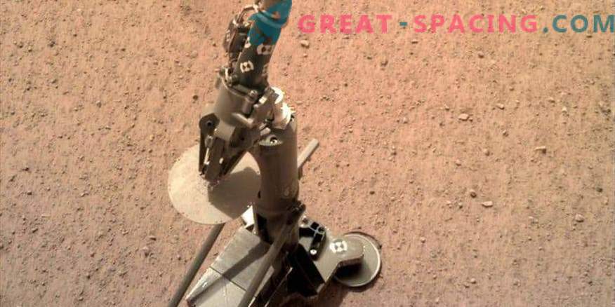 Une taupe est apparue sur Mars: la mission InSight se prépare à forer