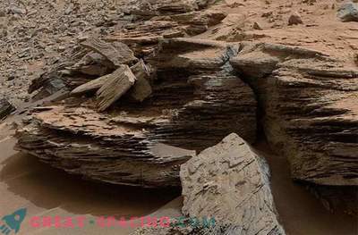 A găsit o altă dovadă a existenței unui lac vechi pe Marte
