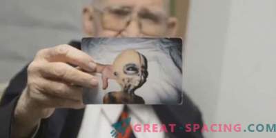 Boyd Bushman assures that these are photos of an extraterrestrial creature