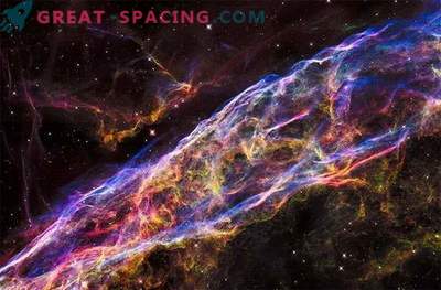 Hubble a fourni de nouvelles images agrandies de la nébuleuse de Voil