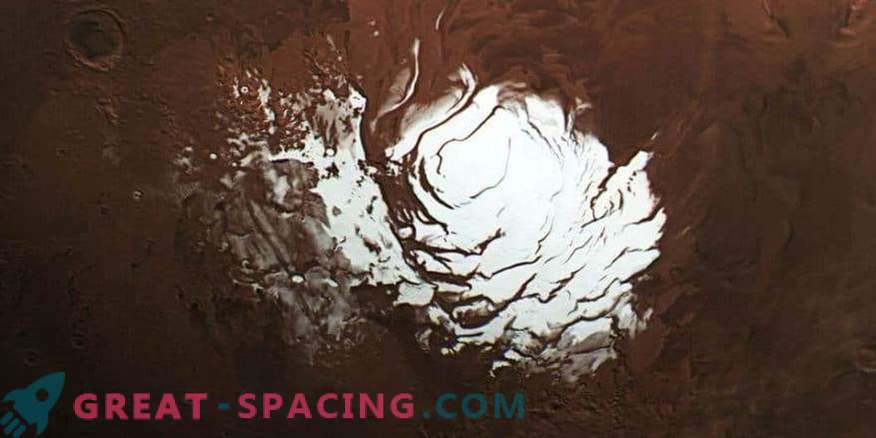 Ce qui est caché sous la calotte polaire sud de Mars