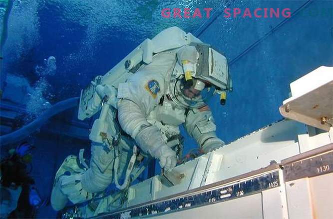 Où la NASA simule l'espace pour l'entraînement des astronautes: photo