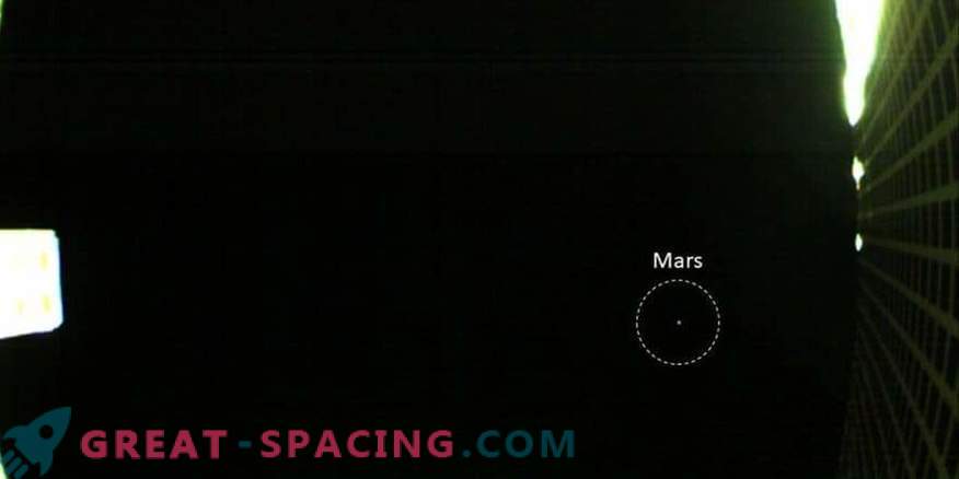 La première photo de Mars prise par les minuscules satellites de MarCO