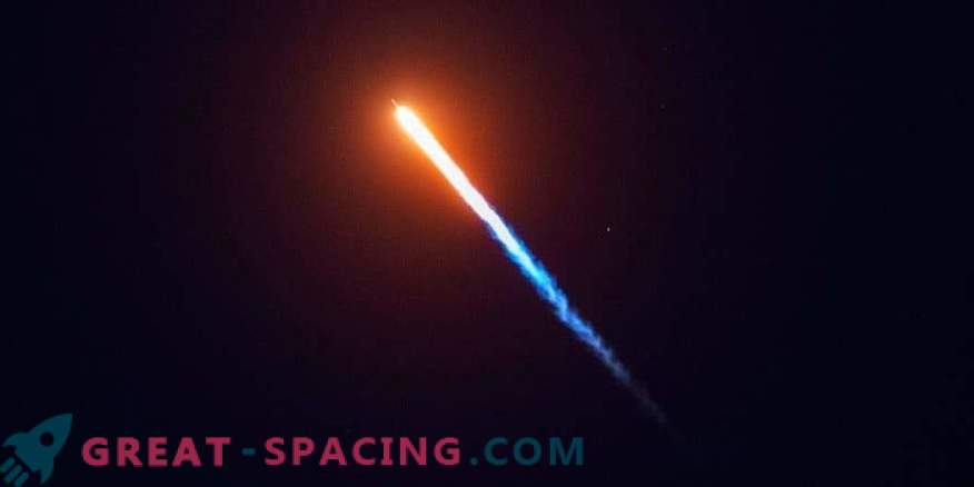 SpaceX lance 64 satellites à la fois