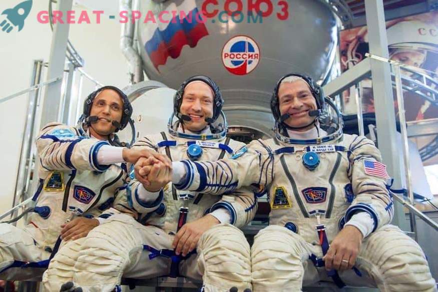 Trois cosmonautes sont arrivés sur l'ISS pour une mission de 5 mois