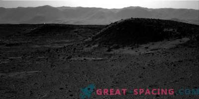 Varför är Mars glödande? Mystiskt fenomen av fläckar på den röda planeten