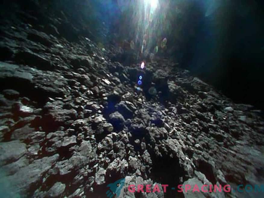 Une vue imprenable sur l'astéroïde Ryugu depuis les robots japonais