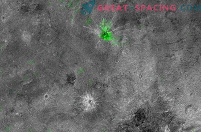 L'ammoniac gelé sur Charon était une nouvelle découverte