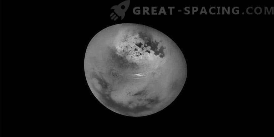 Le vent soulève les nuages ​​de Titan: observations de Cassini